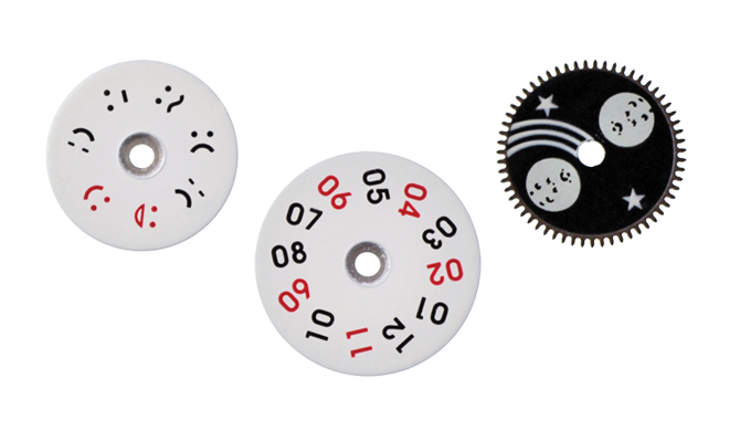 Disques décoratifs et date